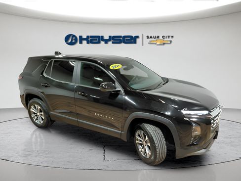 Used 2026 Chevrolet Equinox LT AWD/4WD image 8