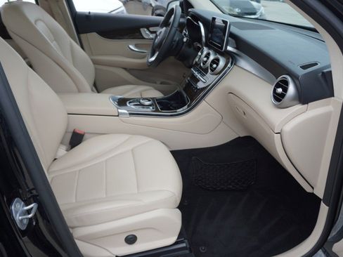 Used 2018 Mercedes-Benz GLC 300 image 14