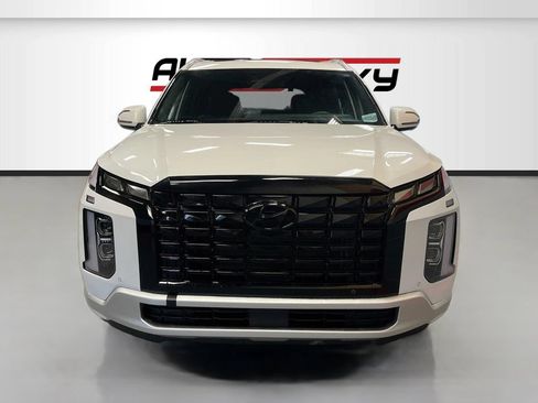 Used 2023 Hyundai Palisade Calligraphy w/ Cargo Package AWD/4WD image 2