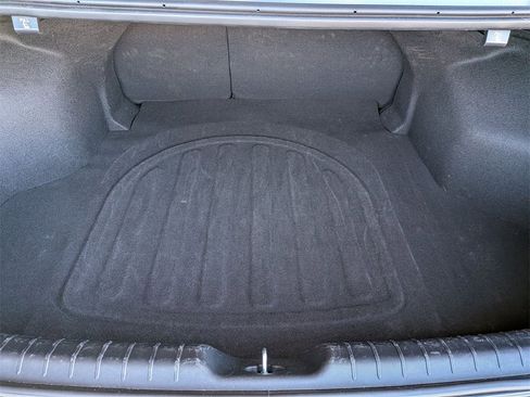 Used 2025 Kia K4 LXS image 29