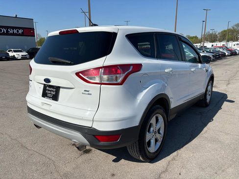 Used 2014 Ford Escape SE image 3