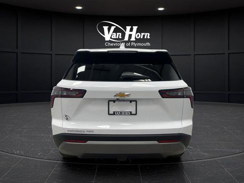 New 2026 Chevrolet Equinox LT w/ Convenience Package II AWD/4WD image 6