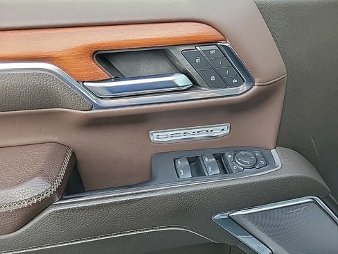 Used 2022 GMC Sierra 1500 Denali w/ Technology Package image 5