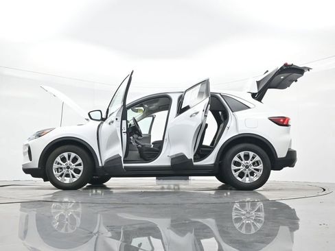 Used 2023 Ford Escape Active image 47