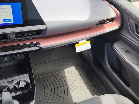 New 2026 Toyota Prius Plug-In Hybrid FWD image 6