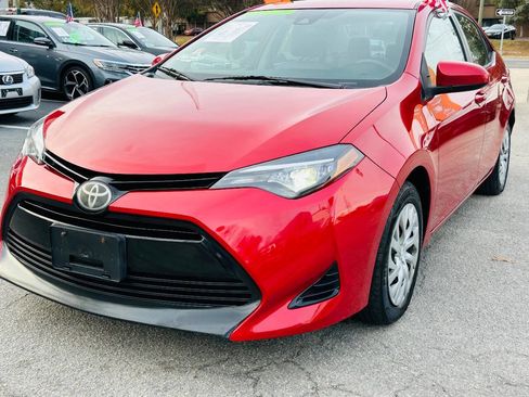 Used 2017 Toyota Corolla LE w/ Carpet Mat Package (TMS) image 30