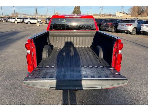 Used 2020 Chevrolet Silverado 1500 Custom w/ Custom Value Package image 11