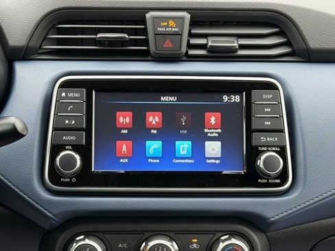 New 2025 Nissan Versa SV w/ Trunk Package image 22