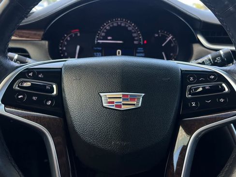 Used 2017 Cadillac XTS Luxury FWD image 30