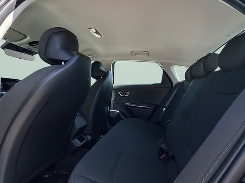 New 2026 Kia K4 FWD image 16