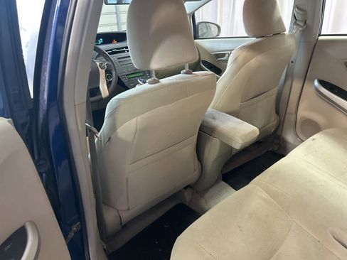 Used 2011 Toyota Prius Two image 20