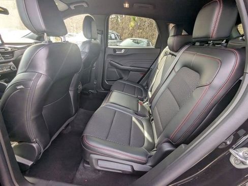 Used 2025 Ford Escape ST-Line image 12