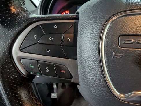 Used 2022 Dodge Durango SXT w/ Blacktop Package image 34