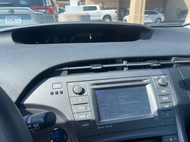 Used 2014 Toyota Prius Three w/ Solar Roof Package FWD image 33