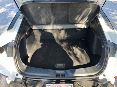 Used 2025 Buick Envista Sport Touring image 29