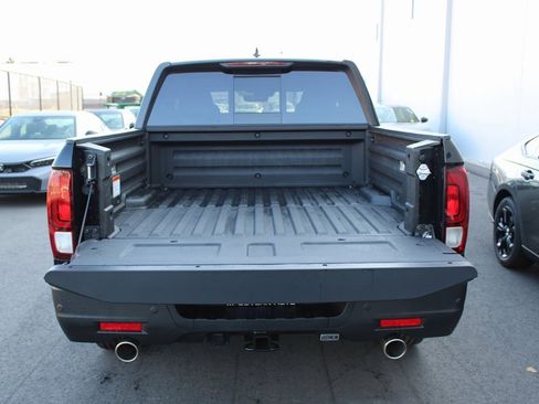 New 2026 Honda Ridgeline Black Edition image 14