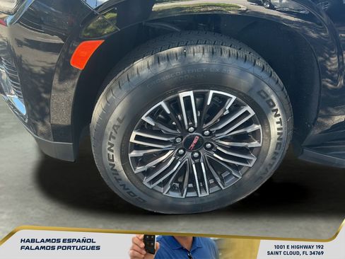 Used 2023 GMC Yukon SLT RWD image 10