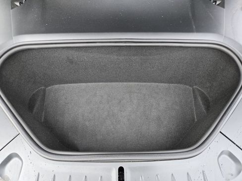 Used 2022 Tesla Model S AWD/4WD image 27