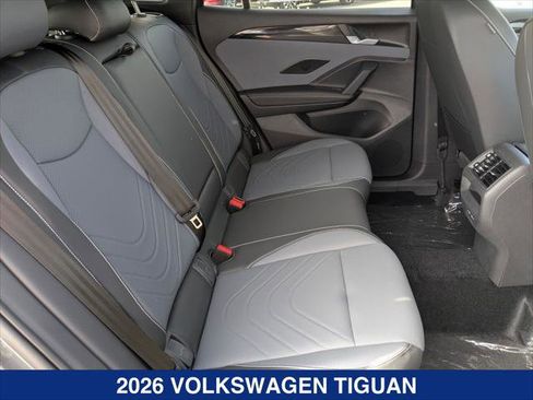 New 2026 Volkswagen Tiguan SE R-Line FWD image 17