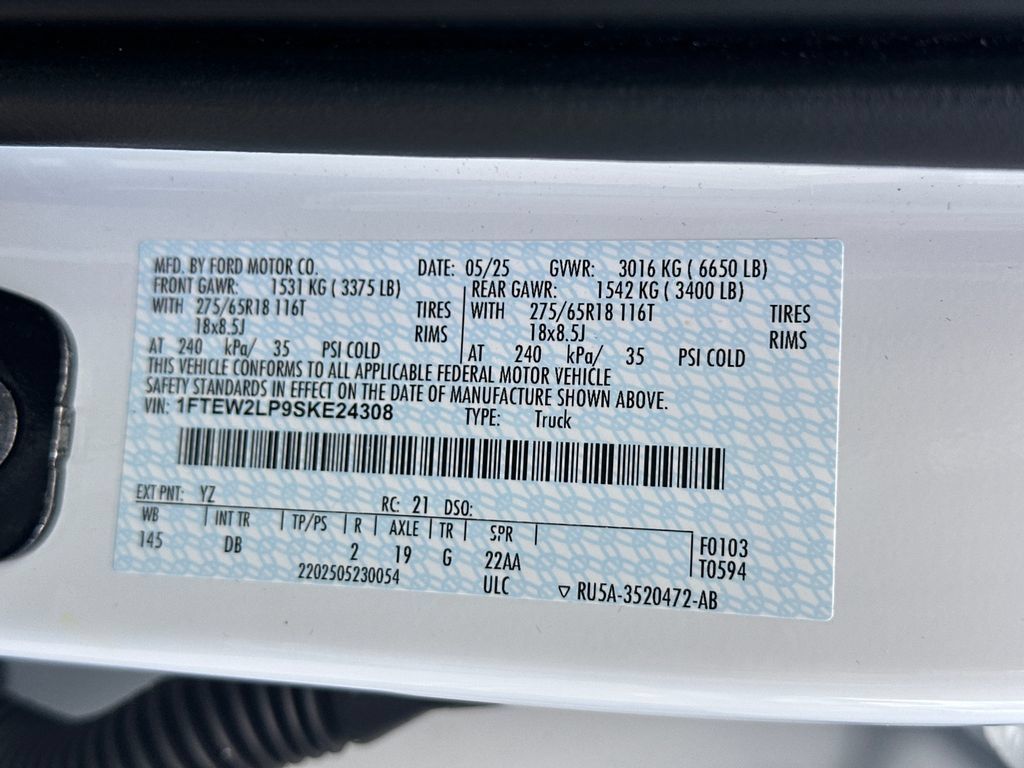 Used 2025 Ford F150 STX AWD/4WD image 31