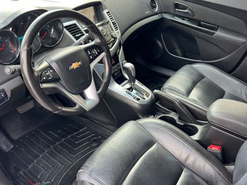 Used 2014 Chevrolet Cruze LTZ w/ RS Package FWD image 11