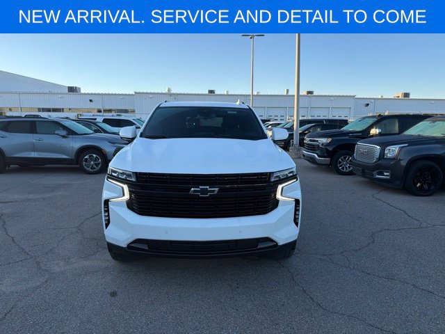 Used 2024 Chevrolet Suburban RST w/ Sport Performance Package AWD/4WD image 9