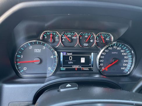 Used 2019 Chevrolet Silverado 2500 High Country w/ Duramax Plus Package AWD/4WD image 33
