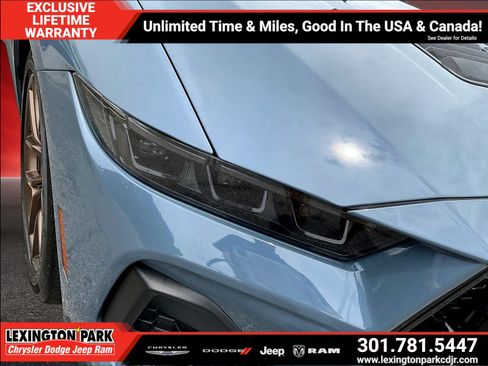Used 2025 Ford Mustang GT Premium RWD image 30