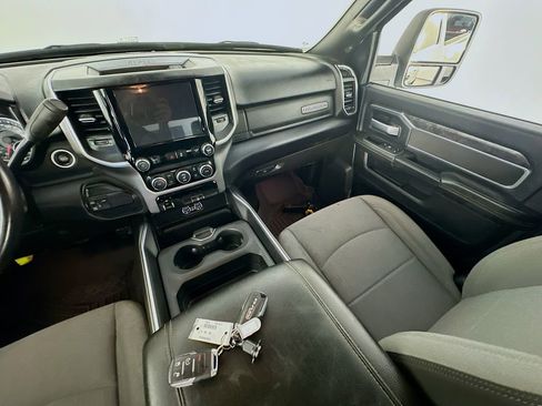 Used 2024 RAM 3500 Big Horn AWD/4WD image 11