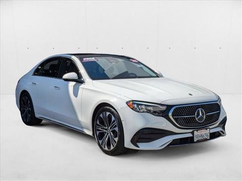 New 2025 Mercedes-Benz E 350 Sedan image 3
