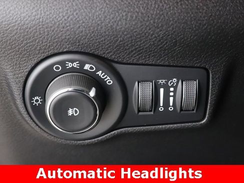 Used 2022 Jeep Compass Altitude image 20