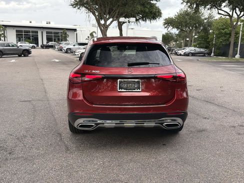 Certified 2023 Mercedes-Benz GLC 300 image 4