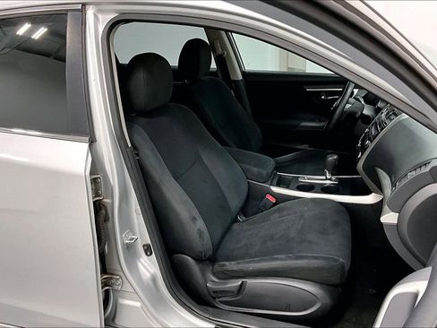 Used 2015 Nissan Altima 2.5 S image 10