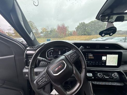 Certified 2025 GMC Sierra 2500 AT4 w/ AT4 Premium Plus Package image 17