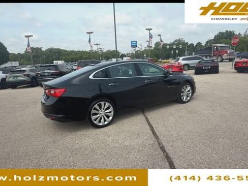 Certified 2018 Chevrolet Malibu Premier w/ Premier Sun and Wheel Package FWD image 9