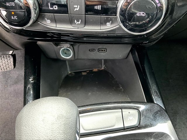 Used 2024 Chevrolet Trax ACTIV w/ Driver Confidence Package FWD image 25