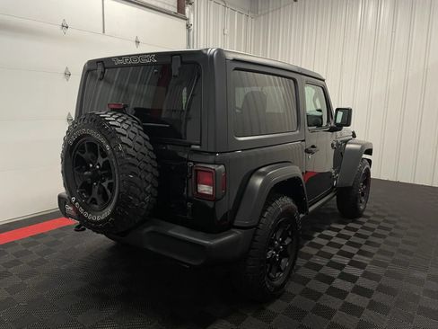 Used 2022 Jeep Wrangler Sport AWD/4WD image 8