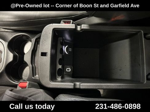 Used 2020 Jeep Cherokee Limited AWD/4WD image 28