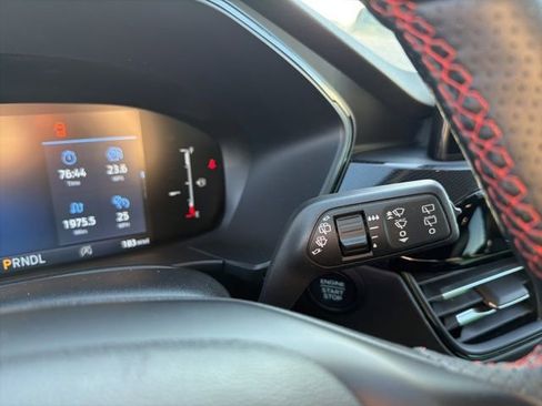 Used 2025 Ford Escape ST-Line Select image 18