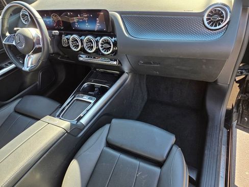 Used 2025 Mercedes-Benz GLA 250 image 16
