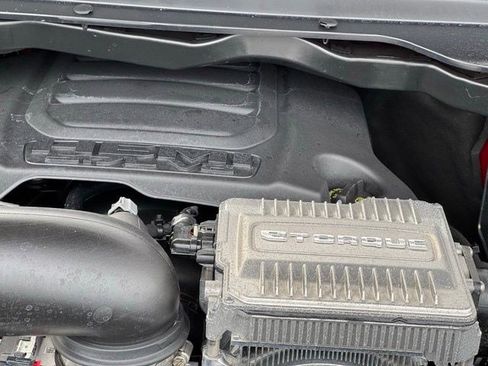 New 2026 RAM 1500 Laramie AWD/4WD image 46