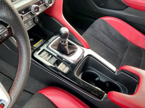 Used 2024 Acura Integra Type S image 19