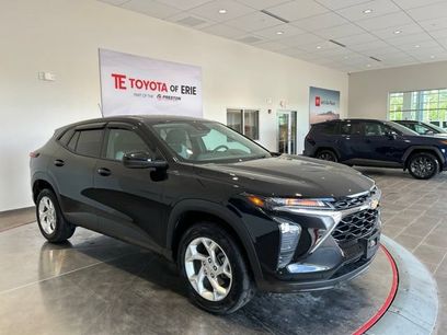 Used 2024 Chevrolet Trax LS w/ LS Convenience Package