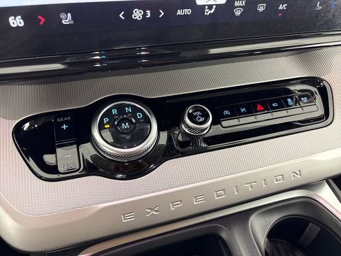 New 2026 Ford Expedition Max Active RWD image 27