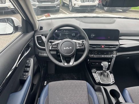New 2025 Kia Seltos S image 22