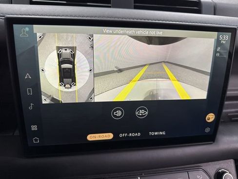 Used 2025 Land Rover Defender 110 S image 5