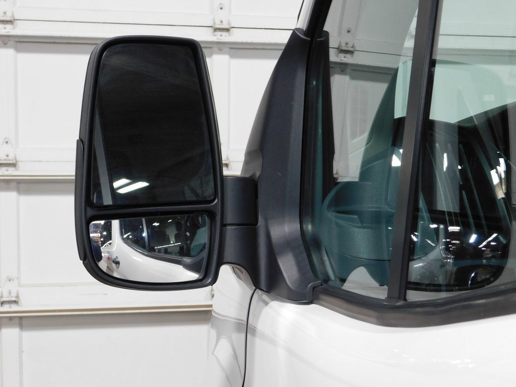 Used 2018 Ford Transit 150 XLT RWD image 37
