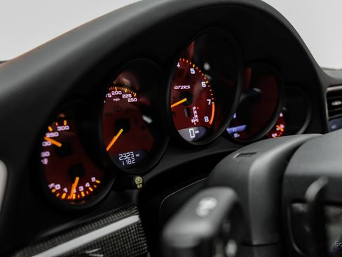 Used 2019 Porsche 911 GT2 RS RWD image 45