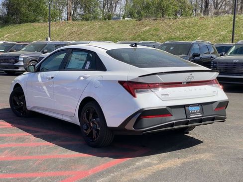 New 2026 Hyundai Elantra Sport FWD image 4
