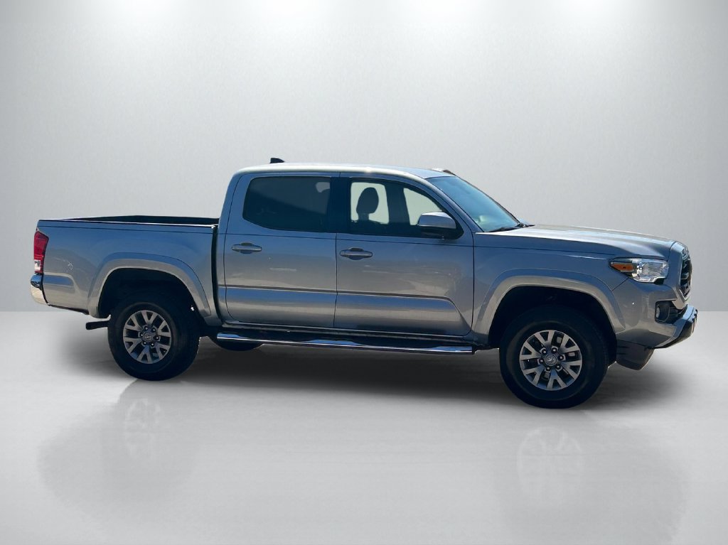 Used 2019 Toyota Tacoma SR5 RWD image 4
